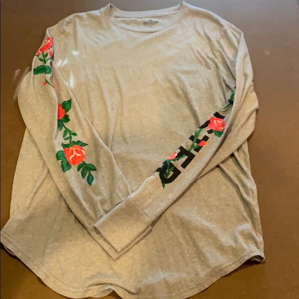 Hollister rose long sleeve shirt
